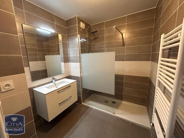 Appartement à louer 2 pièces 47.66m² Beaumont (74160)