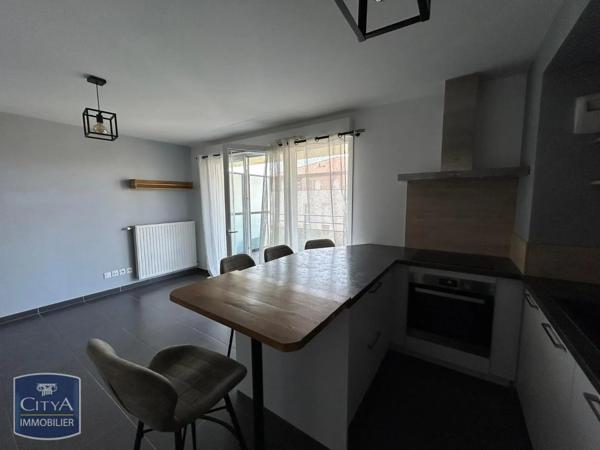 Appartement à louer 2 pièces 47.66m² Beaumont (74160)