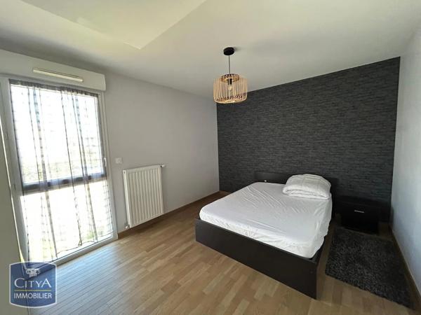 Appartement à louer 2 pièces 47.66m² Beaumont (74160)