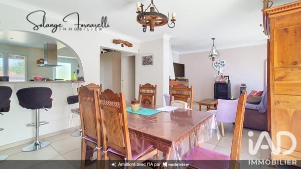 Maison à vendre 6 pièces 113 m² Dammarie-les-Lys
