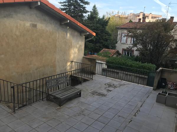 Toulouse 31400 / Local commercial avec terrasse/ Bel emplacement