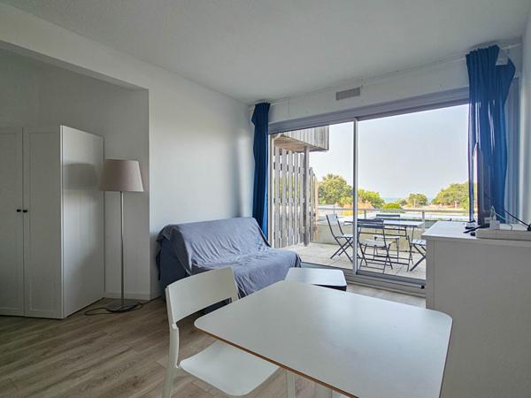 LA ROCHELLE VUE MER STUDIO MINIMES  La rochelle