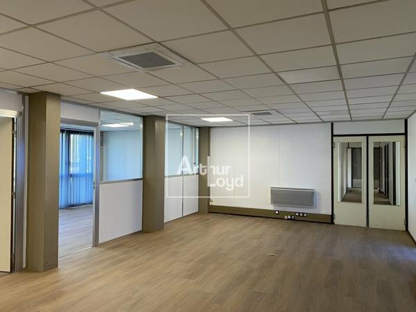 Bureaux à louer- MOISSY-CRAMAYEL