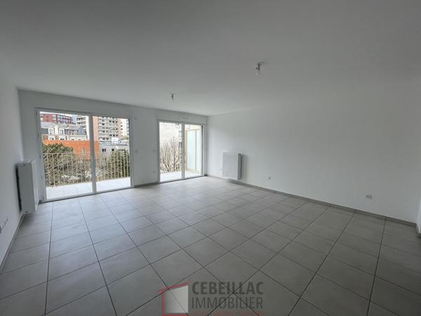 Appartement 3 pièce(s) 2 chambre(s) 76 m²