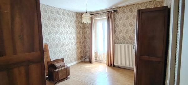 Ferme à vendre 7 pièces Villeneuve ASSAIS LES JUMEAUX (79)