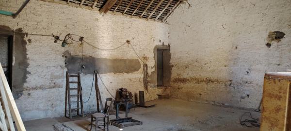 Ferme à vendre 7 pièces Villeneuve ASSAIS LES JUMEAUX (79)