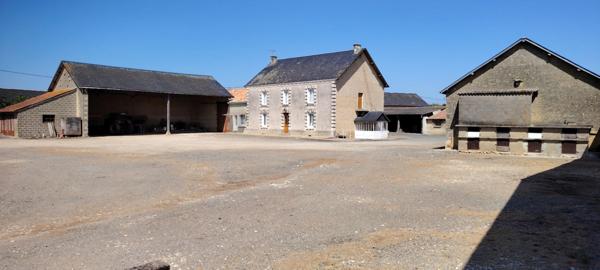 Ferme à vendre 7 pièces Villeneuve ASSAIS LES JUMEAUX (79)