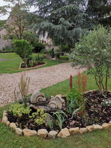 2 Maisons de pays 10 pièce(s) 260 m2 sur 1100 m² jardin clos