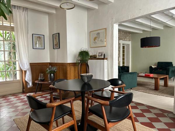 2 Maisons de pays 10 pièce(s) 260 m2 sur 1100 m² jardin clos