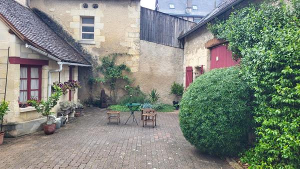 2 Maisons de pays 10 pièce(s) 260 m2 sur 1100 m² jardin clos