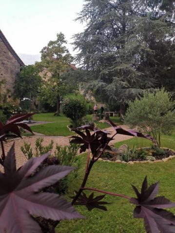 2 Maisons de pays 10 pièce(s) 260 m2 sur 1100 m² jardin clos