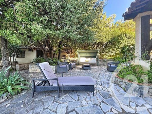 Maison à vendre  5 pièces - 127,44 m2 GRASSE - 06