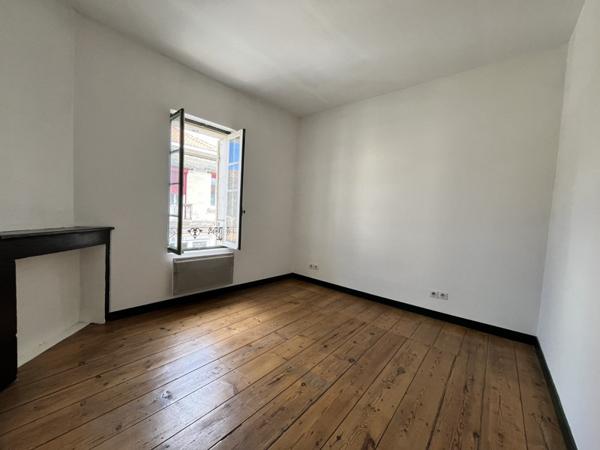 Appartement à vendre 58 300 € Saint-Denis-de-Pile 2 p 35 m² DPE D