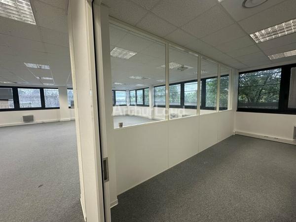 BUREAUX à LOUER de 314 m²