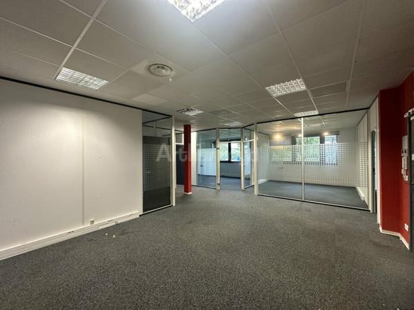 BUREAUX à LOUER de 314 m²