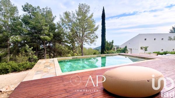 Maison à vendre 5 pièces 182 m² Bandol