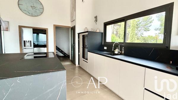 Maison à vendre 5 pièces 182 m² Bandol
