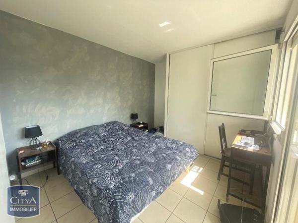 Appartement à louer 2 pièces 42.67m² Les Angles (30133)