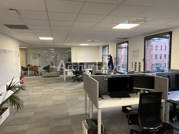 Bureaux à louer à Wasquehal - Plateaux aménagés et modulables - Accessibilité et parkings