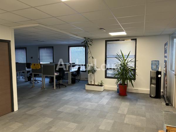 Bureaux à louer à Wasquehal - Plateaux aménagés et modulables - Accessibilité et parkings