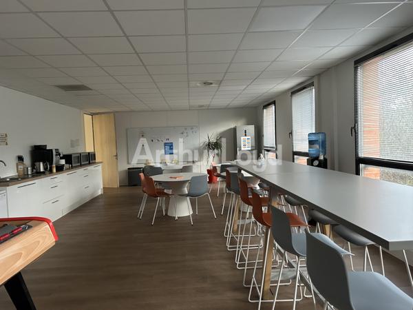 Bureaux à louer à Wasquehal - Plateaux aménagés et modulables - Accessibilité et parkings