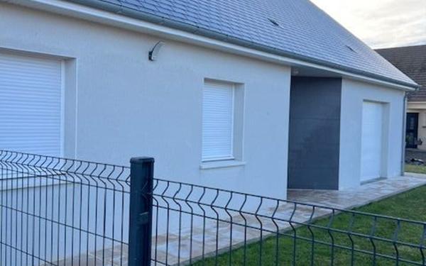 Maison à louer    5 pièces • 100 m2 Sarceaux