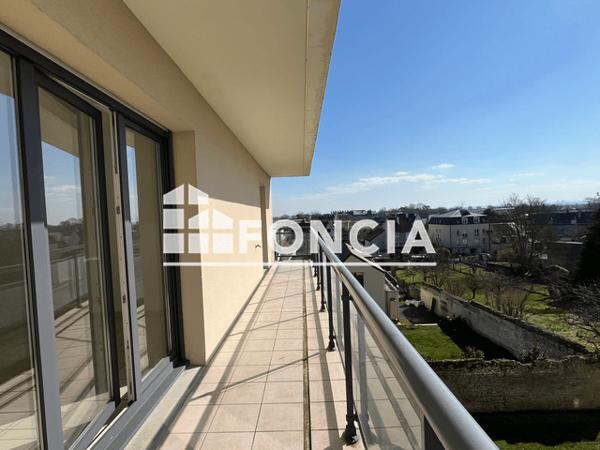 Location Appartement 3 pièces 67.61 m² - 6-10 RUE DU CHEMIN DES POISSONNI Caen 14000