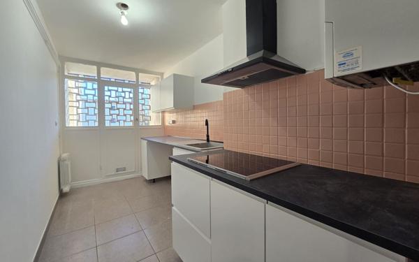 Appartement à louer    3 pièces • 61,21 m2 Salon-de-Provence