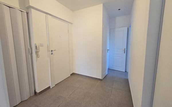 Appartement à louer    3 pièces • 61,21 m2 Salon-de-Provence