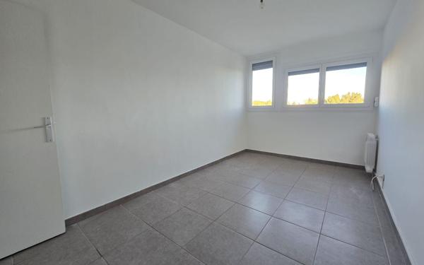 Appartement à louer    3 pièces • 61,21 m2 Salon-de-Provence