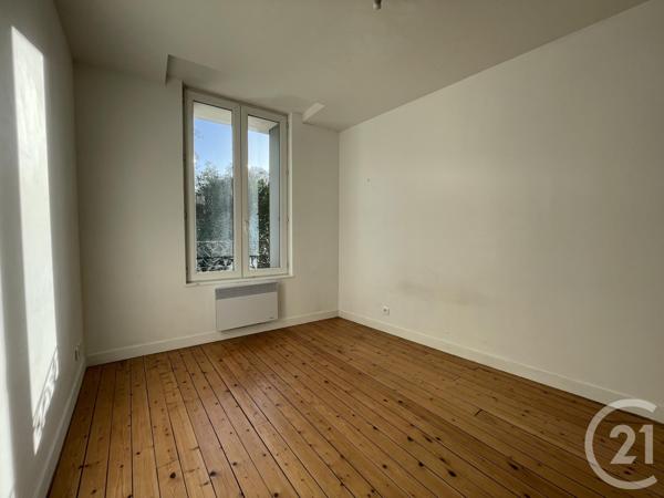 Appartement F2 à vendre  2 pièces - 32,27 m2 FOLLAINVILLE DENNEMONT - 78
