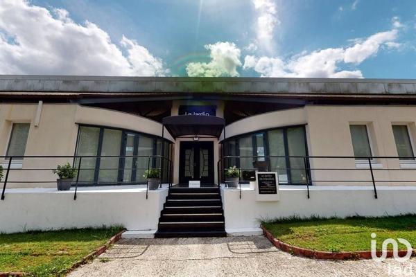 Murs commerciaux  à vendre 977 m² Marolles-en-Brie