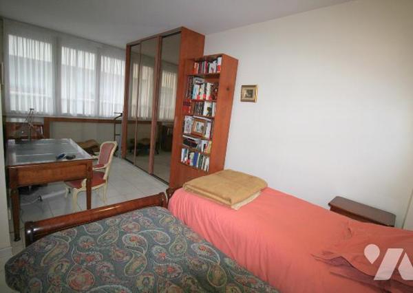 A 2 PAS DU RER PORT ROYAL ET DU METRO RASPAIL