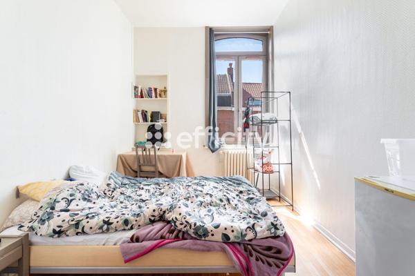 Maison 17 pièces - 331 m²