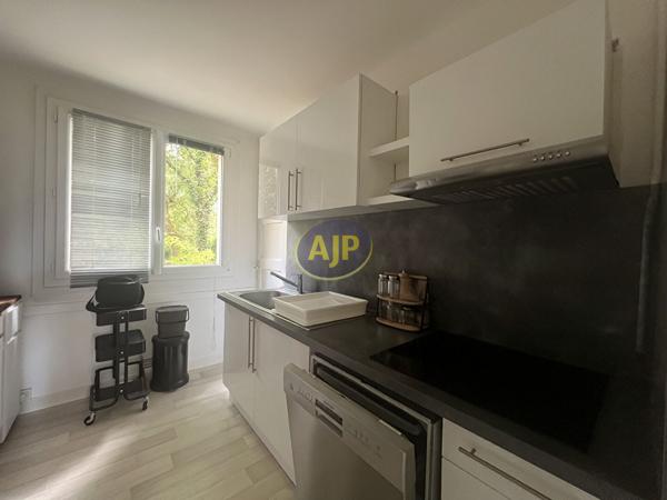 Appartement à louer Nantes : 3 pièces, 67m² avec 2 chambre(s) à 899€ - AJP Immobilier Nantes Jouzel