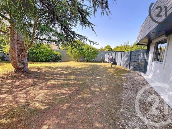 à vendre  306 m2 ESCOLIVES STE CAMILLE - 89