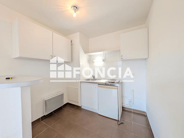 Location Appartement 2 pièces 40.24 m² - 11 RUE MAGDELEINE HUE Le Mesnil Esnard 76240