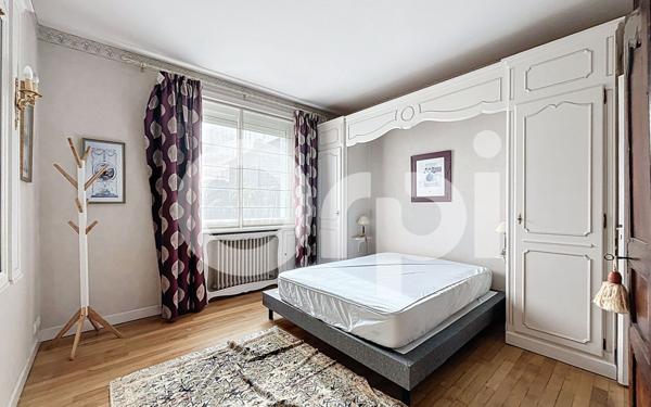 Maison à vendre    6 pièces •  Brive-la-Gaillarde