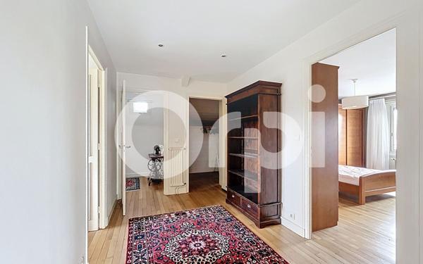 Maison à vendre    6 pièces •  Brive-la-Gaillarde