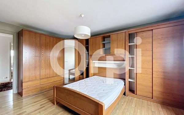 Maison à vendre    6 pièces •  Brive-la-Gaillarde