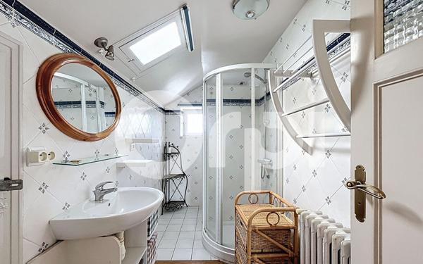 Maison à vendre    6 pièces •  Brive-la-Gaillarde