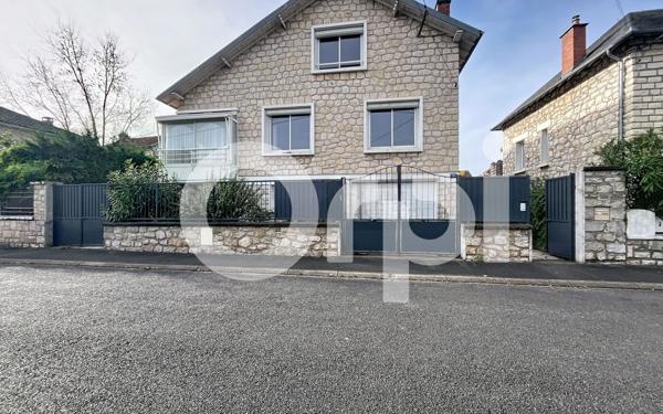 Maison à vendre    6 pièces •  Brive-la-Gaillarde