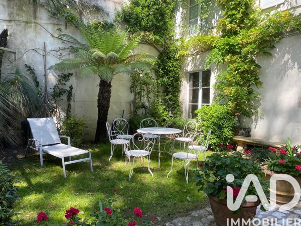 Maison à vendre 6 pièces 181 m² Orléans