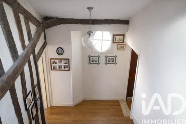 Maison à vendre 6 pièces 181 m² Orléans