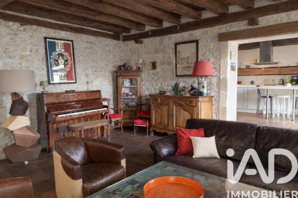 Maison à vendre 6 pièces 181 m² Orléans