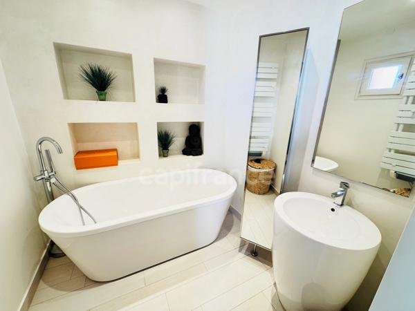 Appartement 3 pièces prestigieux à vendre FALICON (06)