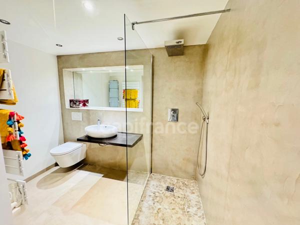 Appartement 3 pièces prestigieux à vendre FALICON (06)