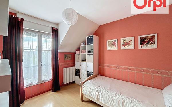 Maison à vendre    5 pièces • 98 m2 Choisy-le-Roi