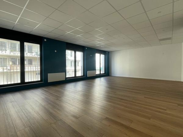 À LOUER - LE HAVRE / LES HALLES - 60 m2 - IMMEUBLE DE STANDING