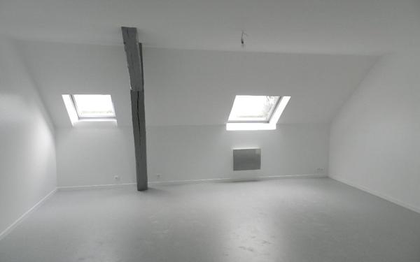 Appartement à louer    3 pièces • 55,82 m2 Guignes